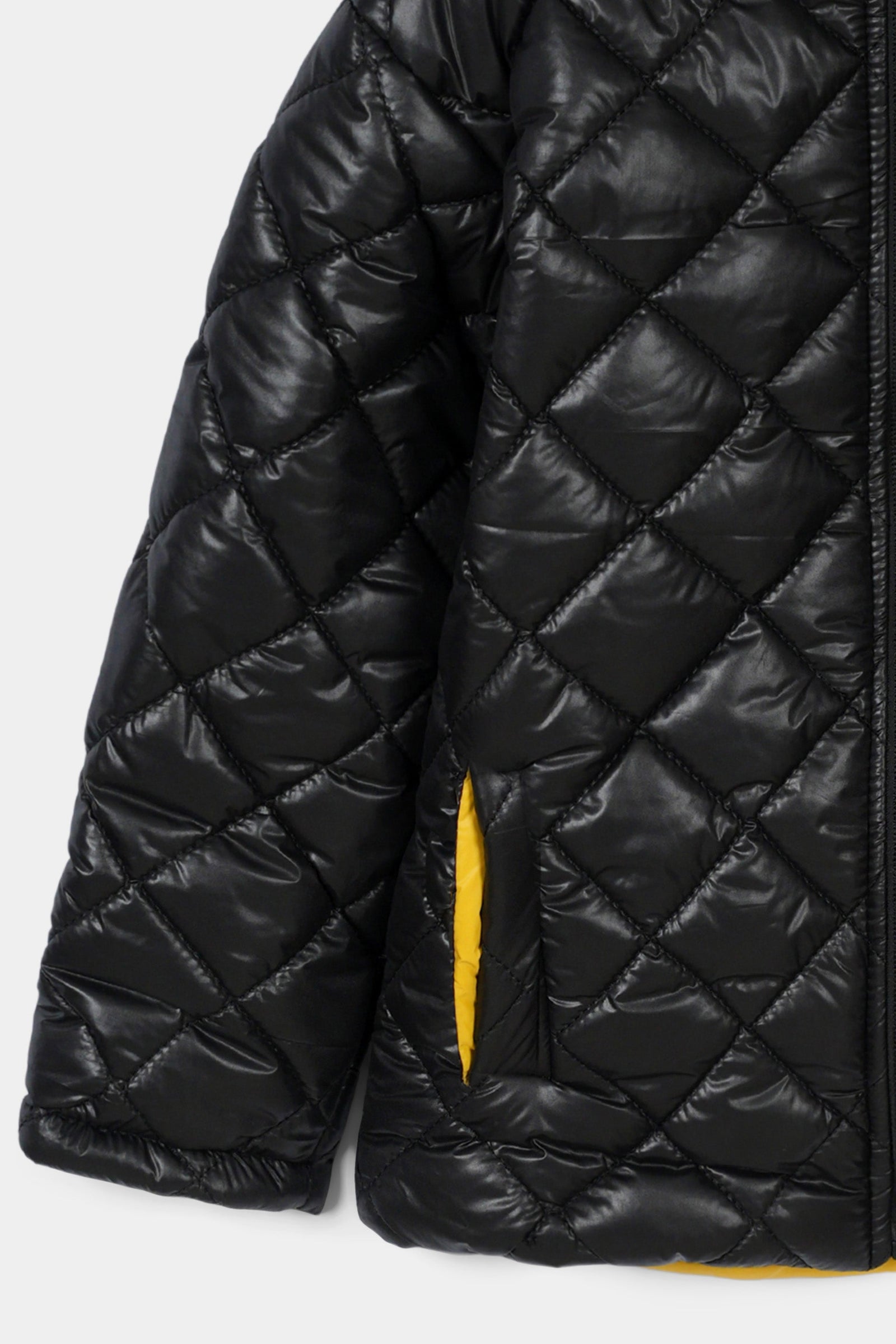 Black Dimond Quilt Hoodie Jacket