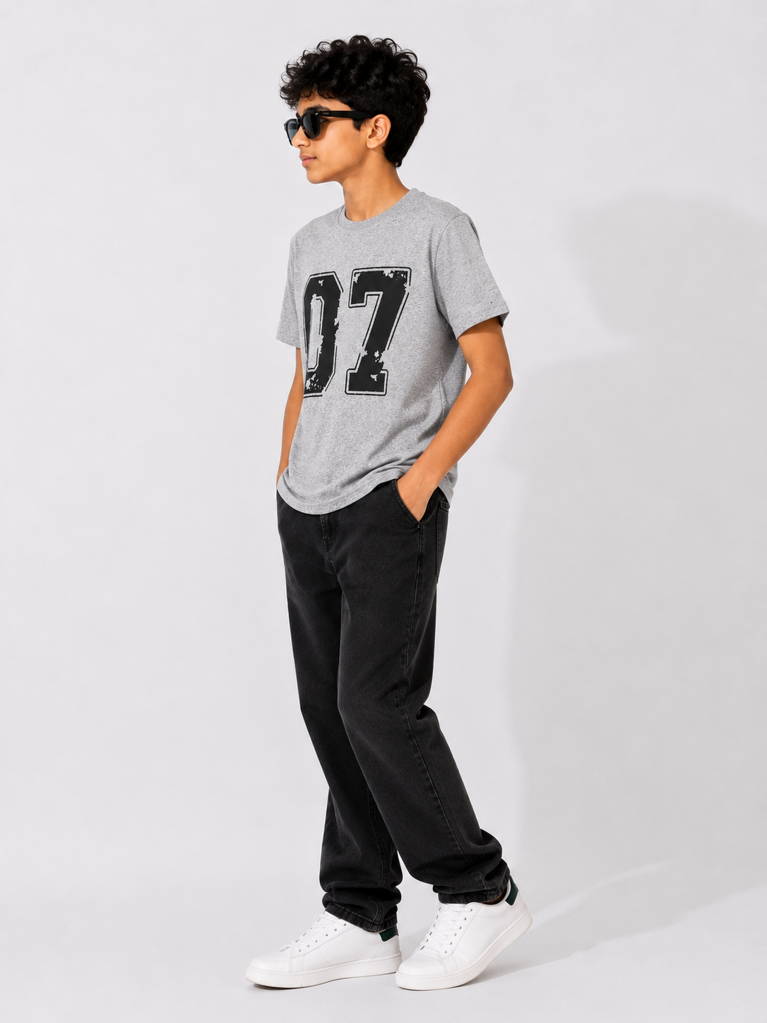 Kids 07 Graphic T-Shirt – Heather Grey