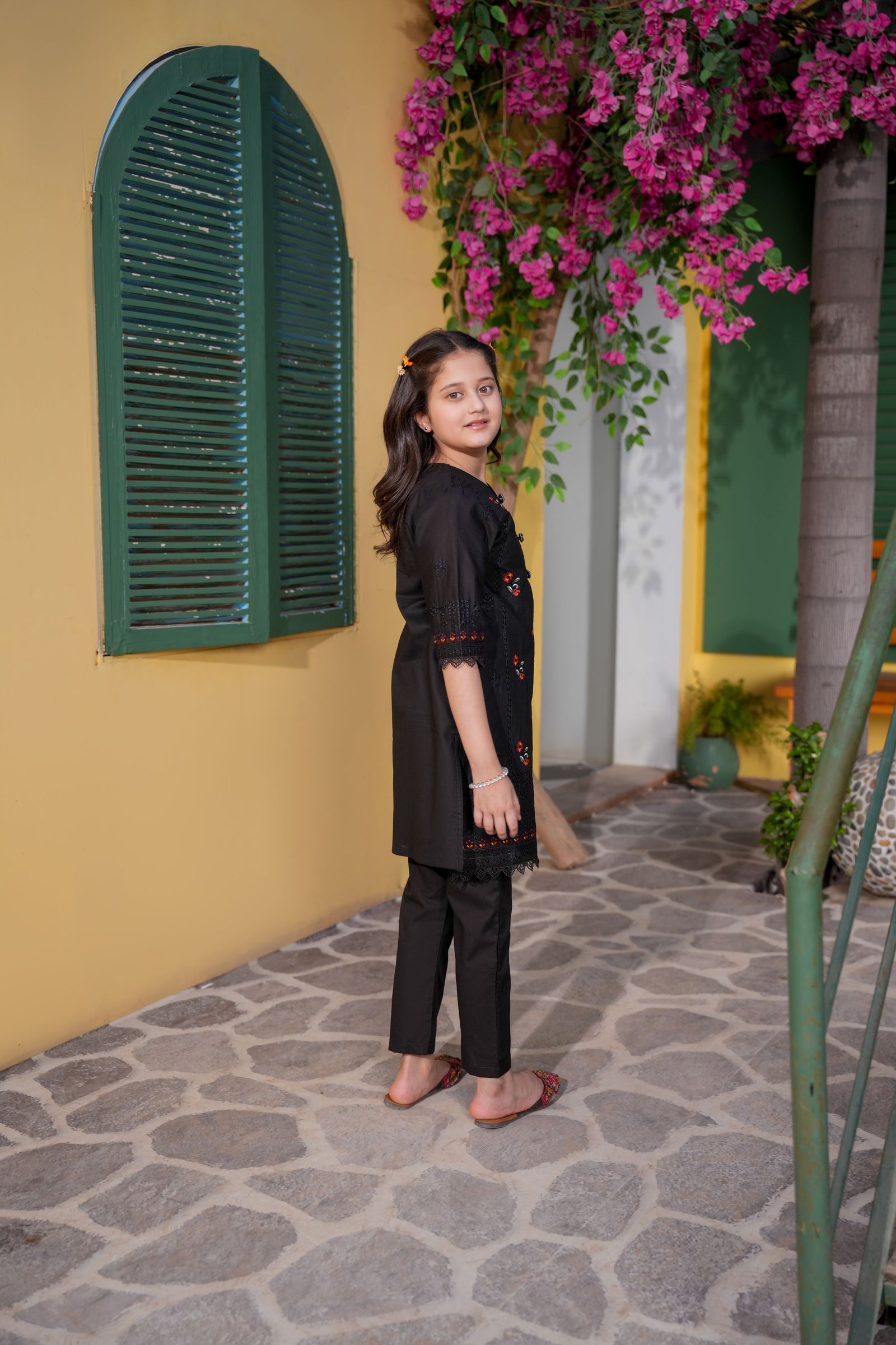 Black Embroidered Girls Kurta Trouser Set