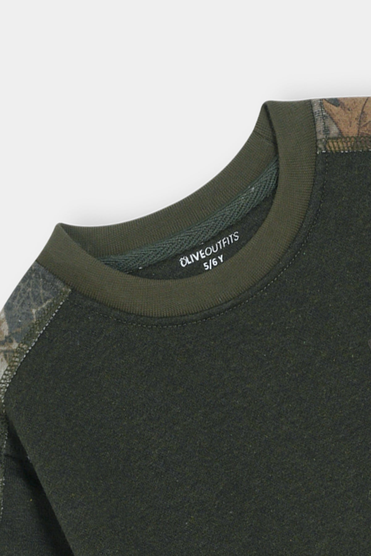 Boys Camo Patch Sweatshirt & Jogger Set – Forest Green