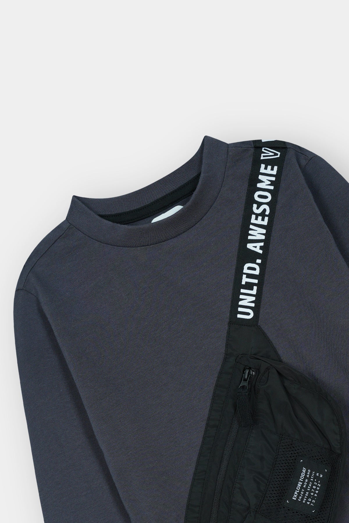 Long Sleeve T-Shirt with Detachable Crossbody Bag