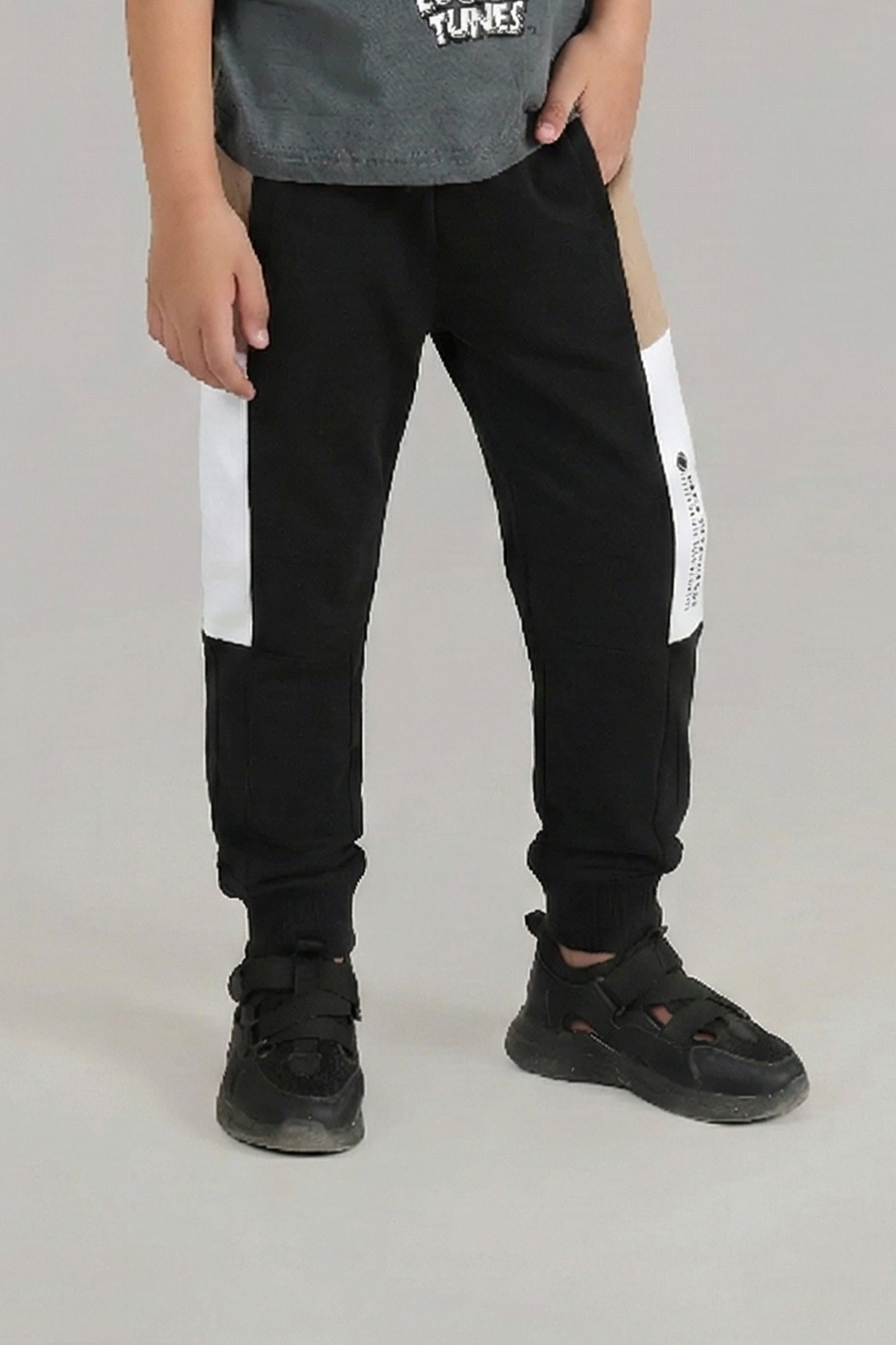 Colorblock Jogger Pants – Black, Camel & White