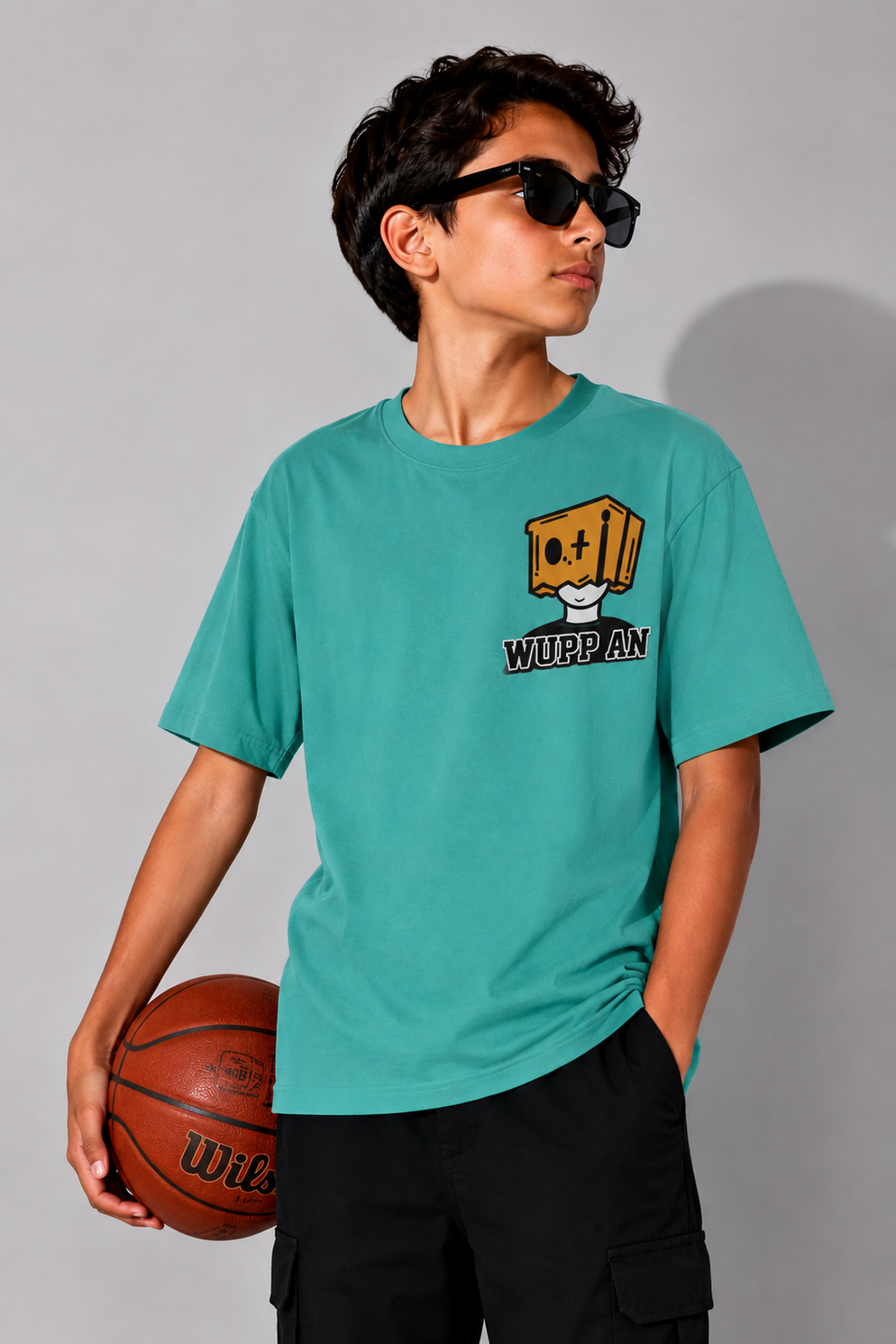 Wuu an -sage green shirt