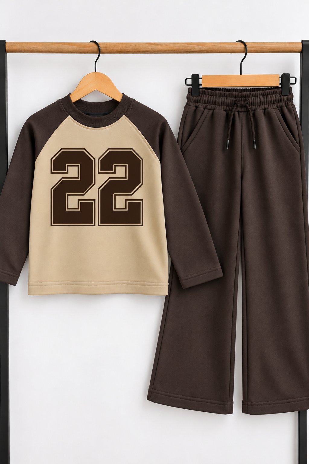 Beige & Chocolate Brown Sweatshirt – 22 Graphic Print Detail