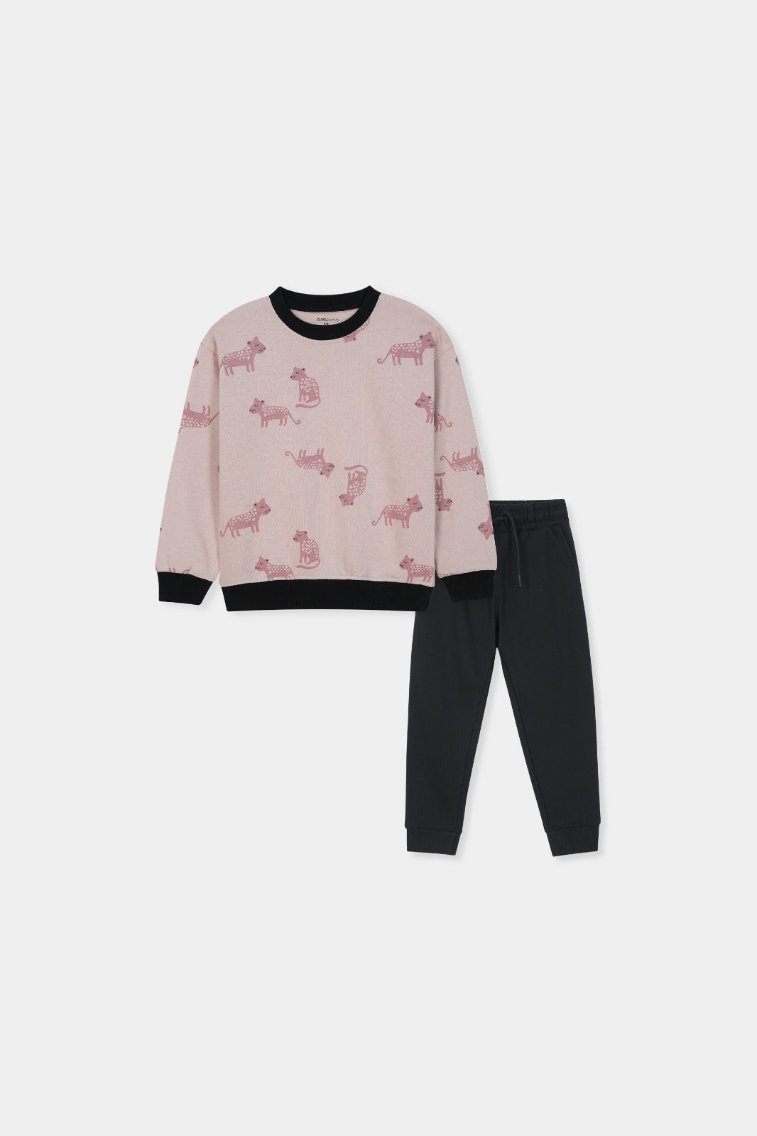 Cozy Jungle Vibes Boys' Set – Pink Tiger Print & Black Joggers