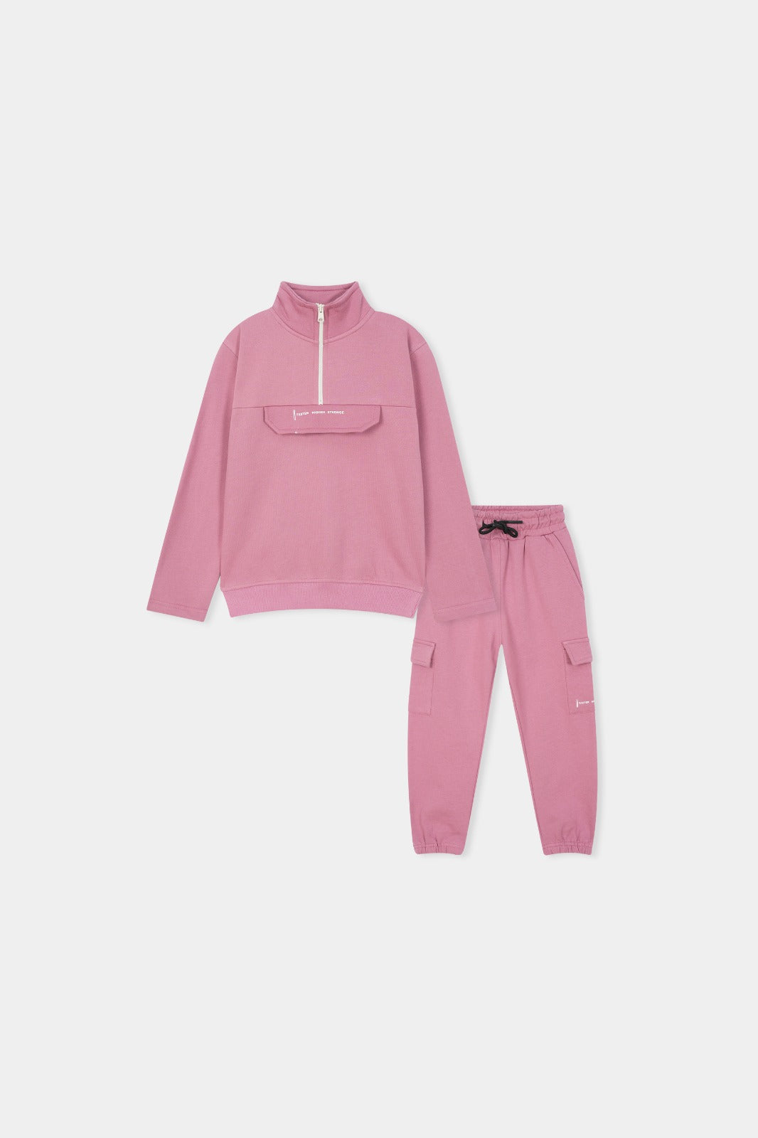 Dusty Rose Utility Tracksuit – Trendy Comfort with Cargo Style